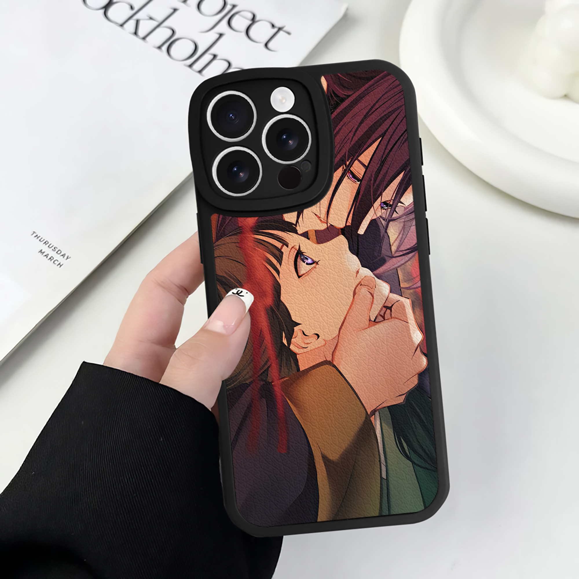 薬屋のひとりごと The Apothecary Diaries 【iPhone 16シリーズ対応】シリコンスマホケース（レザー調） 材質：シリコン